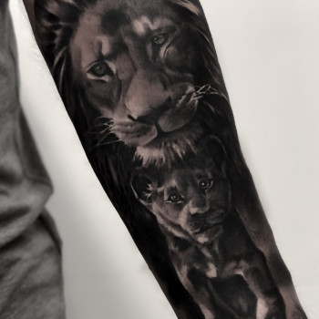 Татуювання (нанесення, перекриття, корекція тату)
                    Тату салон No Mercy Київ