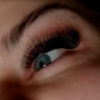 Наращивание ресниц
                    Лешмейкер Екатерина Николаев