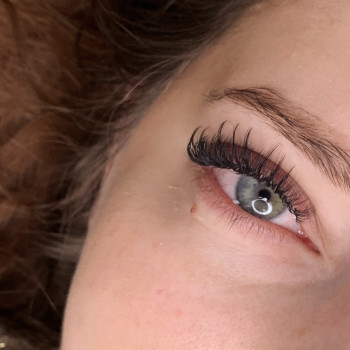 Нарощуаання вій 3д
                    Лешмейкер Анна Київ