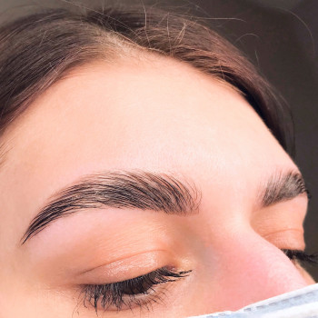 Ламинирование бровей
                    Визажист Людмила Запорожье