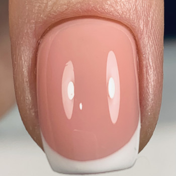 Французский маникюр
                    Майстер манікюру Алина Одеса