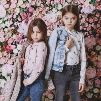 Створювали макіяжі для модельної школи 
     