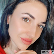 Мастер перманентного макияжа Алина Коломоец на Barb.ua