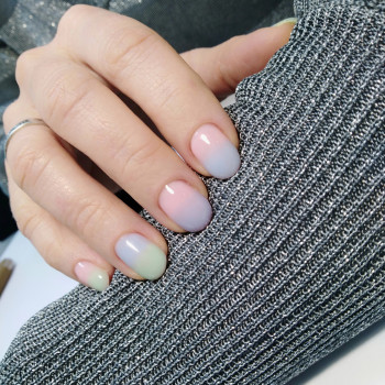 Покрытие ногтей гель-лаком (комплекс)
                    Мастер маникюра Юлия Сумы