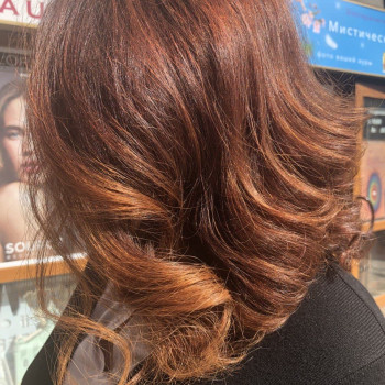 Женская стрижка укладка волос коричневый цвет, фото - Салон красоты Ile De Beaute