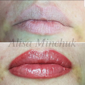 Акварельные губы
