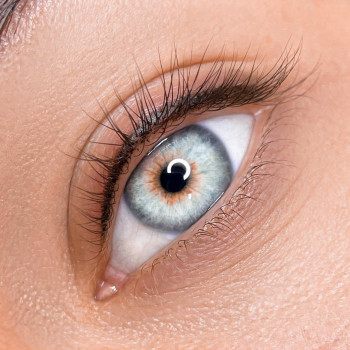 Межресничка татуаж
                    Бровист Катерина Харьков