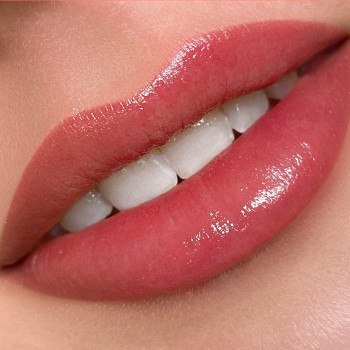 Перманент губ
                    Бровист Катерина Харьков