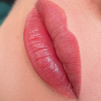 Перманент губ
                    Бровист Катерина Харьков