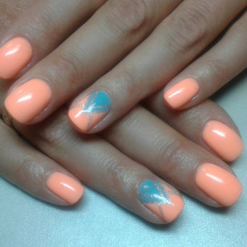 Маникюр педикюр гель-лак
                    Мастер маникюра Ирина Киев