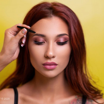 Макияж для фотосесии
                    Візажист Анна Павлоград