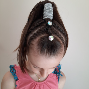 Брейды, плетение кос на каждый день и на праздник
                    Перукар-стиліст Яна Запоріжжя