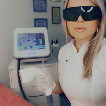 Лазерная эпиляция, на диодном лазере LUMENIS LightSheer DESIRE
                    Майстер депіляції Виктория Харків