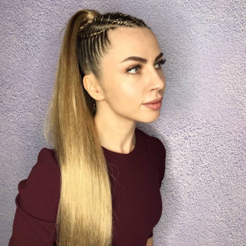 Брейды в хвост
                    Парикмахер Наталья Харьков