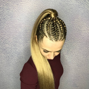 Брейды в хвост
                    Парикмахер Наталья Харьков