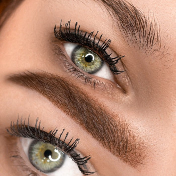 Пудровое напыление бровей
                    Бровист Катерина Харьков