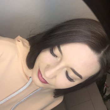 Наращивание ресниц 4Д