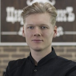 Андрей Кармазин