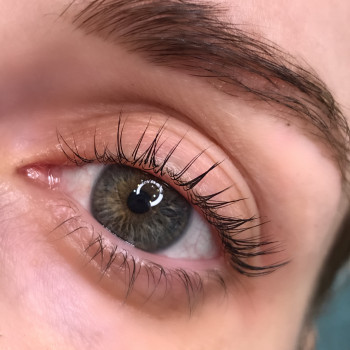 Ламинирование ресниц с окрашиванием