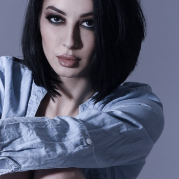 Макияж
                    Визажист Лилия Мариуполь