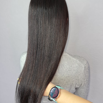 Выпрямление волос
                    Парикмахер Алина Херсон