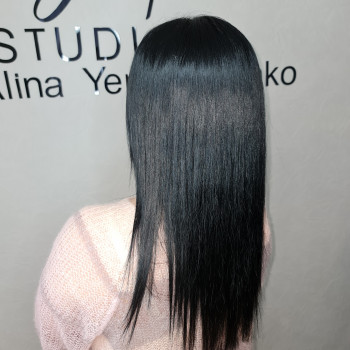 Выпрямление волос
                    Парикмахер Алина Херсон