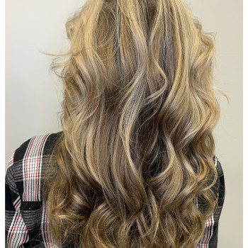Укладка волос калифорнийское мелирование, фото - Салон красоты ID Studio