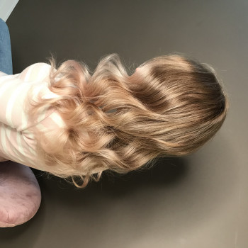 Складні техніки фарбування волосся / Мелірування волосся /Air Touch
                    Салон краси Diamond Beauty Studio Львів