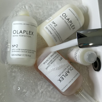 Складні техніки фарбування волосся / Мелірування волосся /Air Touch
                    Салон краси Diamond Beauty Studio Львів