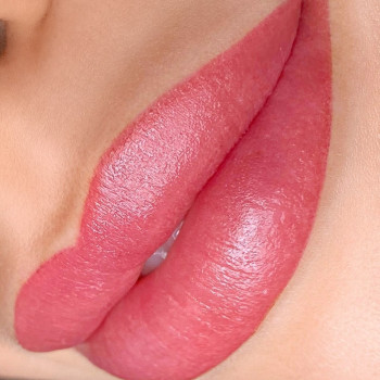 Перманент губ
                    Бровист Катерина Харьков