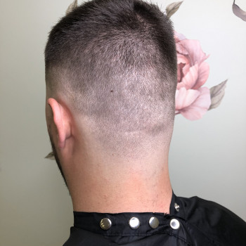 Мужская стрижка Фэйд
                    Перукар Римма Харків