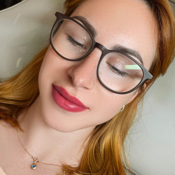 Перманентный макияж губ.