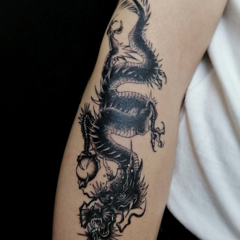Тату дракон блекворк тату, фото - Тату майстер Катерина Зареченська