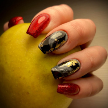 Наращивание ногтей
                    Майстер манікюру Елизавета Черкаси