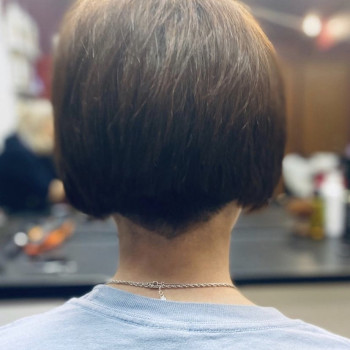 Стрижки жіночі/кінчики
                    Салон красоты Blackberry Киев