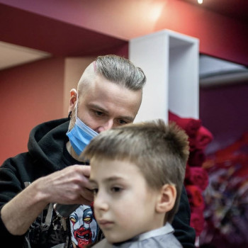 Дитячі стрижки/чубчики
                    Салон краси Blackberry Київ