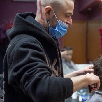 Дитячі стрижки/чубчики
                    Салон краси Blackberry Київ