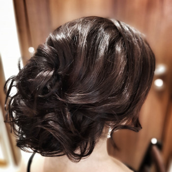 Свадебная причёска
                    Візажист Жанна Буча