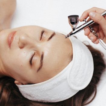 Мезотерапия без боли и реабилитации
                    Косметолог Kateryna Одесса