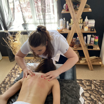 Рефлекторно-сегментарний масаж - це особливий вид лікувально