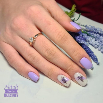 Маникюр с покрытием ногтей
                    Подолог Наталия Киев