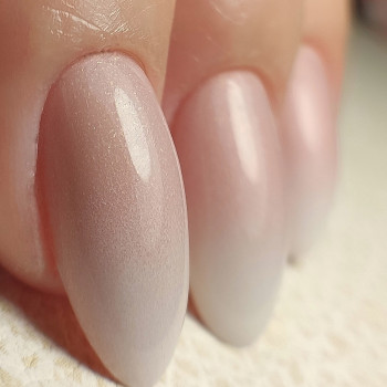 Укрепление ногтей