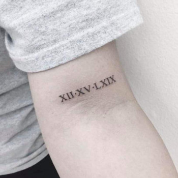 Міні тату
                    Мастер перманентного макияжа Олена Львов