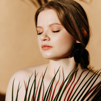 Макіяж
                    Візажист Катерина Львів