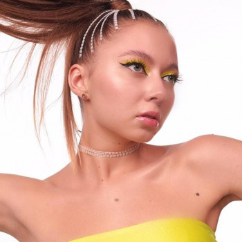 Відзнімали модель для журналу   