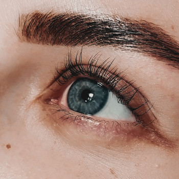 Долговременная укладка бровей
                    Лешмейкер Валерия Мелітополь