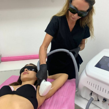 Лазерная эпиляция (все зоны, подходит для любого типа кожи и