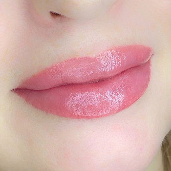 Перманентный макияж
                    Майстер перманентного макіяжу Дарья Мелітополь