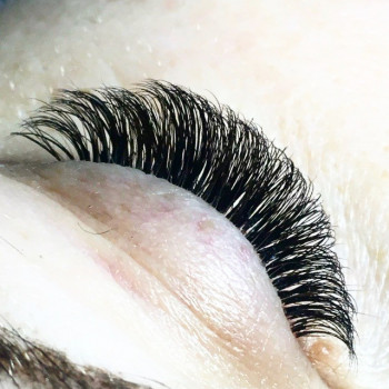 Наращивание ресниц 
Классика 250
2D 370
3D 300