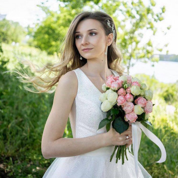 Стрижка жіноча
                    Салон красоты Fargo Киев